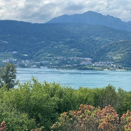 Lake Apartment Ischia Red Tenna Kültér fotó